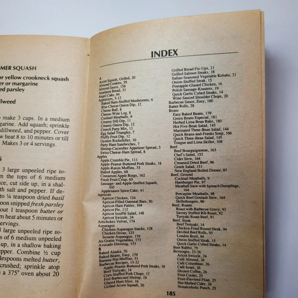 Better‎ Homes and Gardens Mini Cook Book Selections Bantam Mini 1983